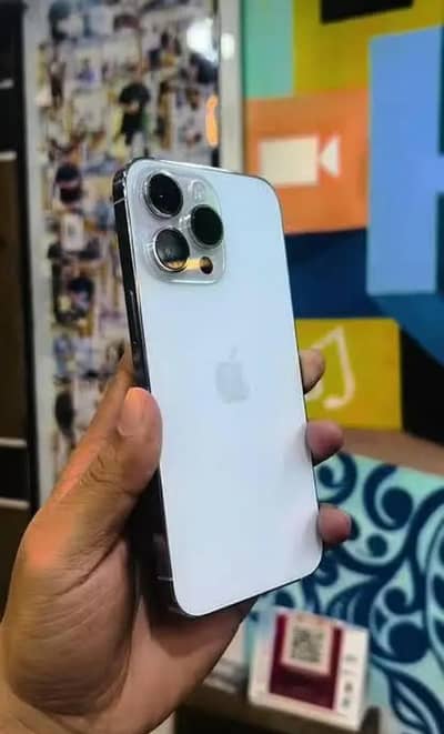 iPhone 14 Pro Max with Box 87 health