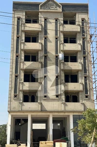 Luxurious Flat For Sale On Prime Location With Easy Installments