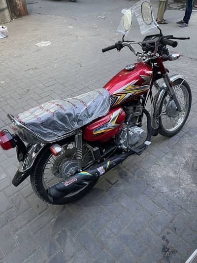 Honda 125 brand new applied for 125