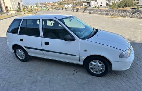 Suzuki cultus vxr 2013 model