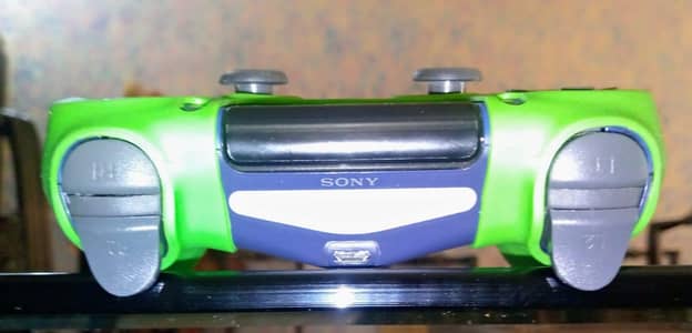 PS4 DualShock 4 Controller – Original Sony, Working Condition