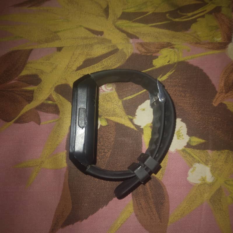 Android Smart Watch – Bluetooth Call & SIM Support 1