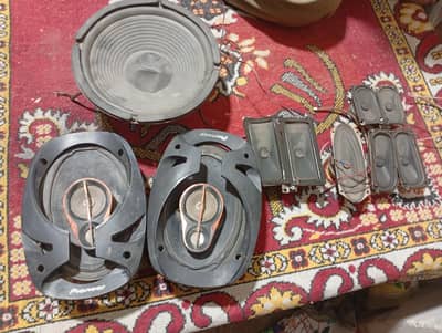 speaker  pioneer or Sony . other brand