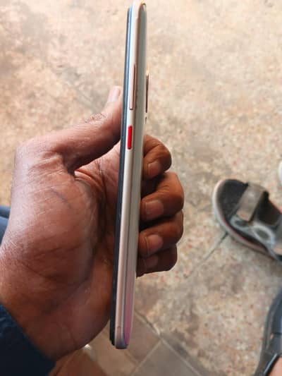 vivo s1 pro 4gb 128gb all ok no issue just mobile