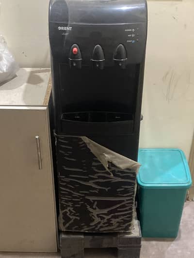 Orient Water dispenser