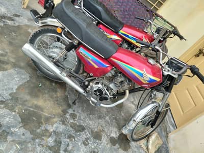 125 2006 model fresh peace