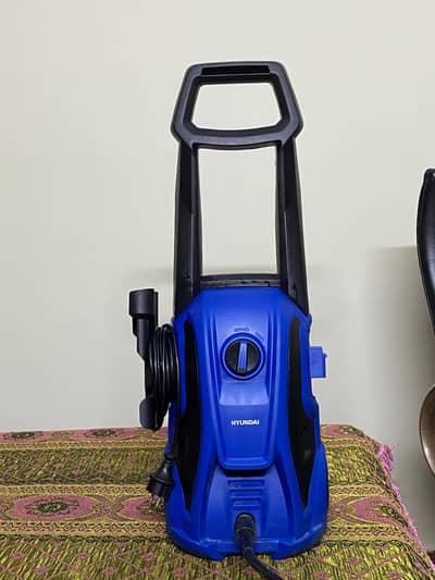 Hyundai 105 Bar Pressure Washer – Slightly Used