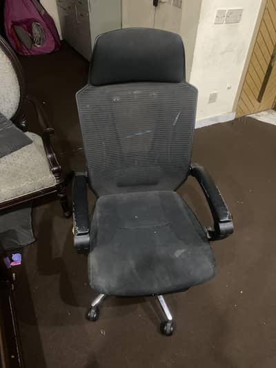 3 office chairs