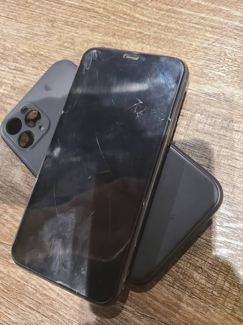 iPhone 11 Pro 1
