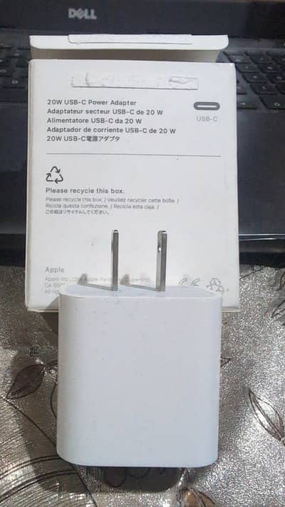 Iphone 20 watt  original adapter