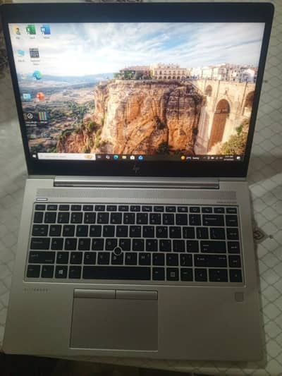 Hp Elitebook 840 G6 core i7 8th Gen, 8/256, FHD Display