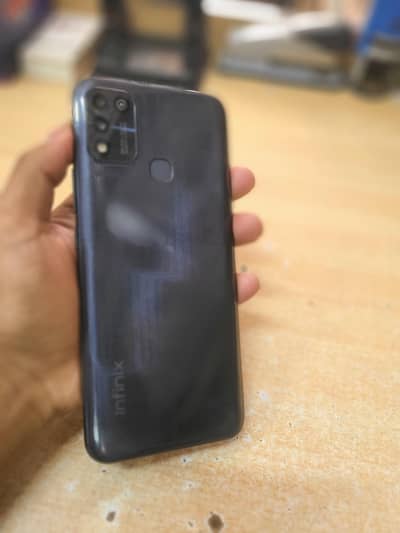 infinix hot 11 play  with box