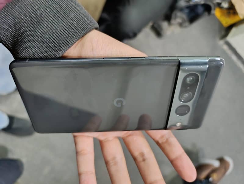 Google pixel 7 pro 2