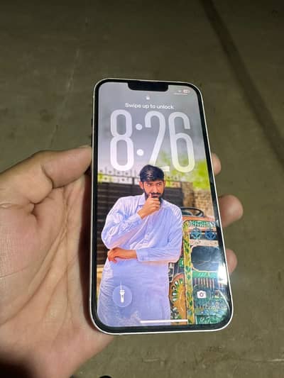 Iphone 13 (guarantee available) price negotiable