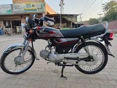 CD 70 Condition 10/10 exchange Honda CD Dream