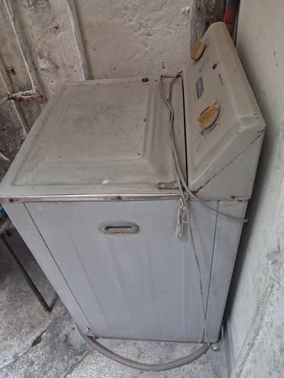 sell all furniture of my house.