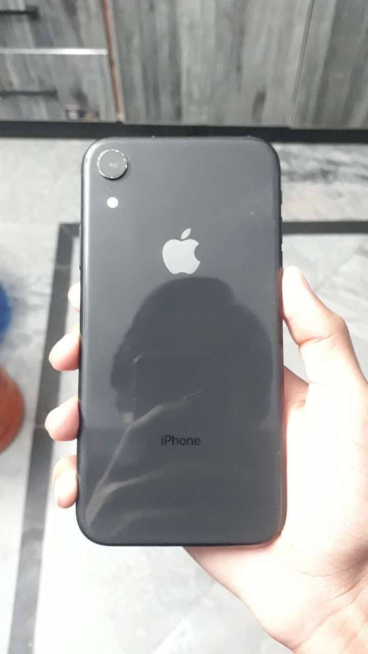 iPhone Xr 0