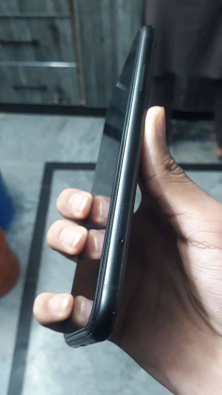 iPhone Xr 2