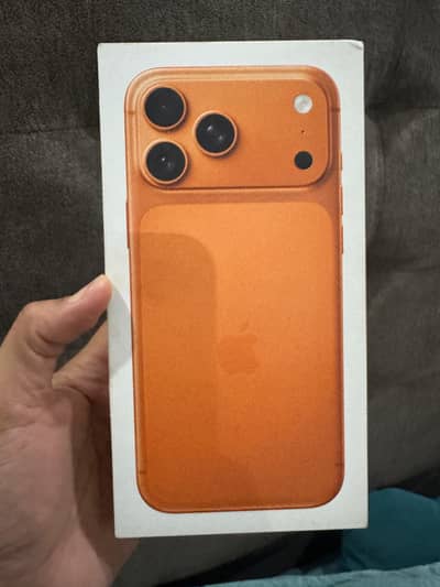 17 pro max orange pack HK model