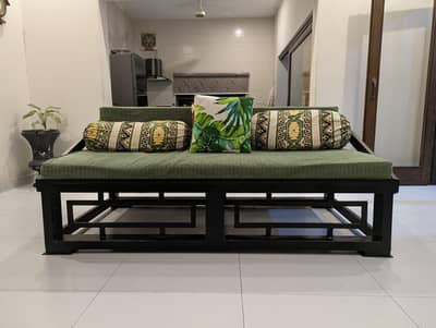 Iron Frame 6 Seater Sofa Set