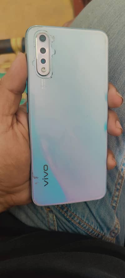 vivo s1