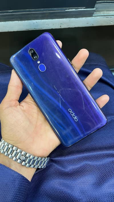 oppo f11 8/256 with box