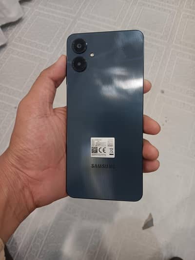 Samsung a06 (4/128gb)