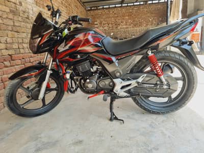 Honda CB 150F 2021 model, excellent condition