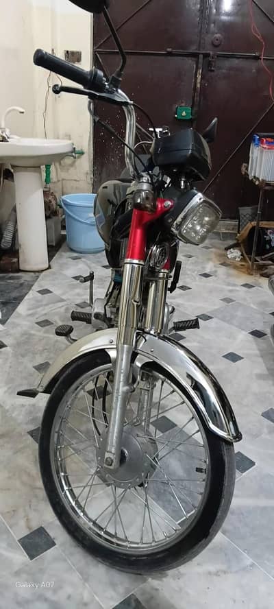 United 70 cc