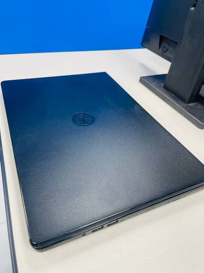 Dell Vostro 15 | Core i5 6th Gen | 8GB RAM | 500GB HDD | 15.6” Screen