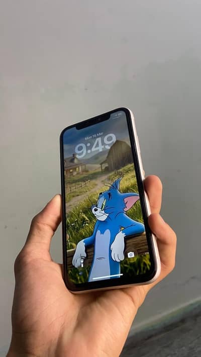 I phone 11  03473296399