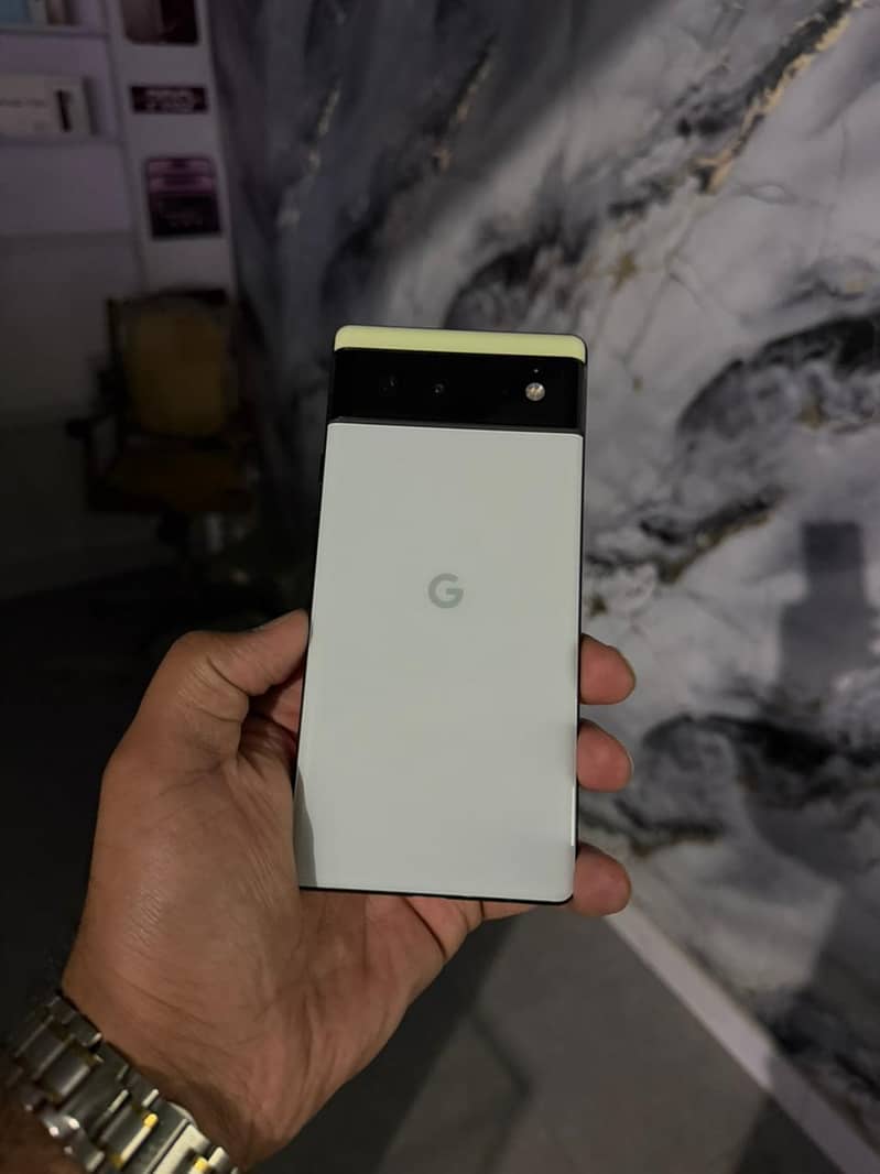 Google Pixel 6 0