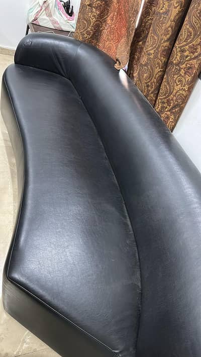 7 seater 2 sofas with table