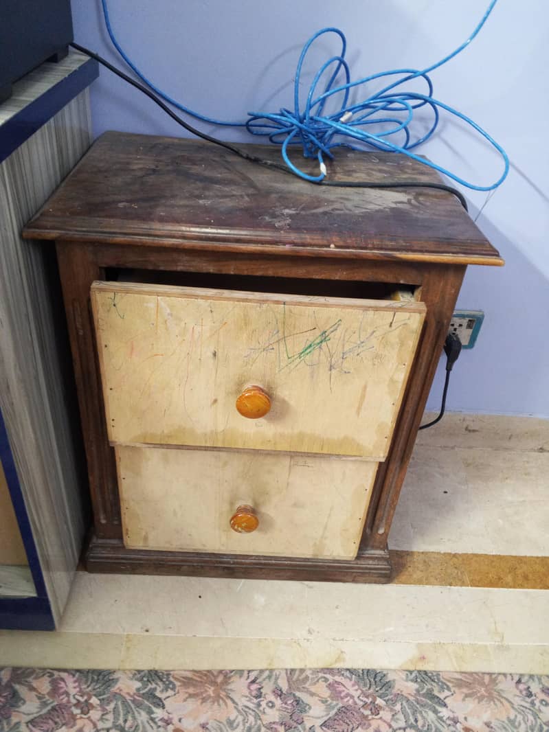 Dressing table Side table 2