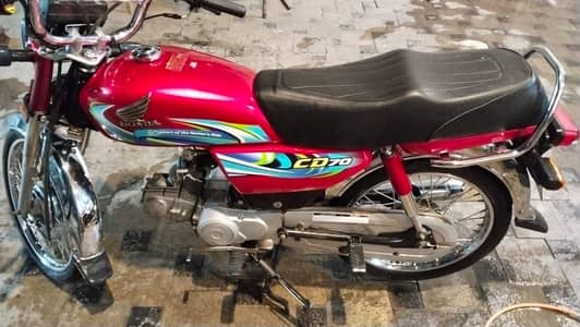 Honda CD 70 for sale in neat condition