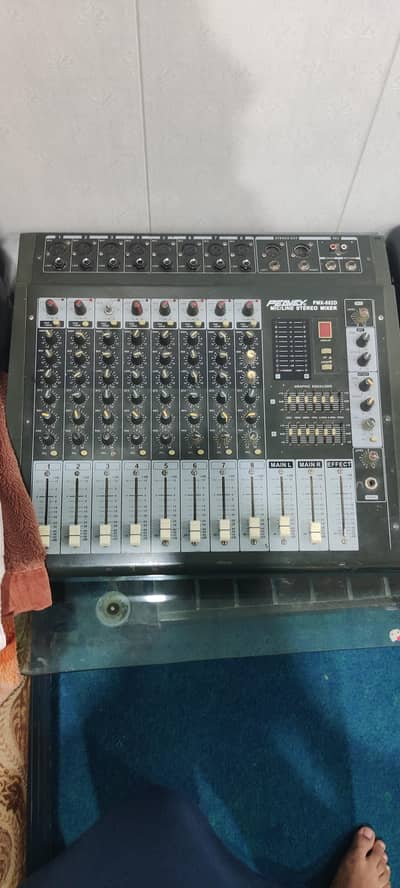 2 mixture 4 speakers with full Accessories