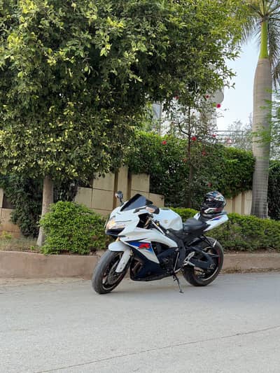 Suzuki GSX-R600 2010