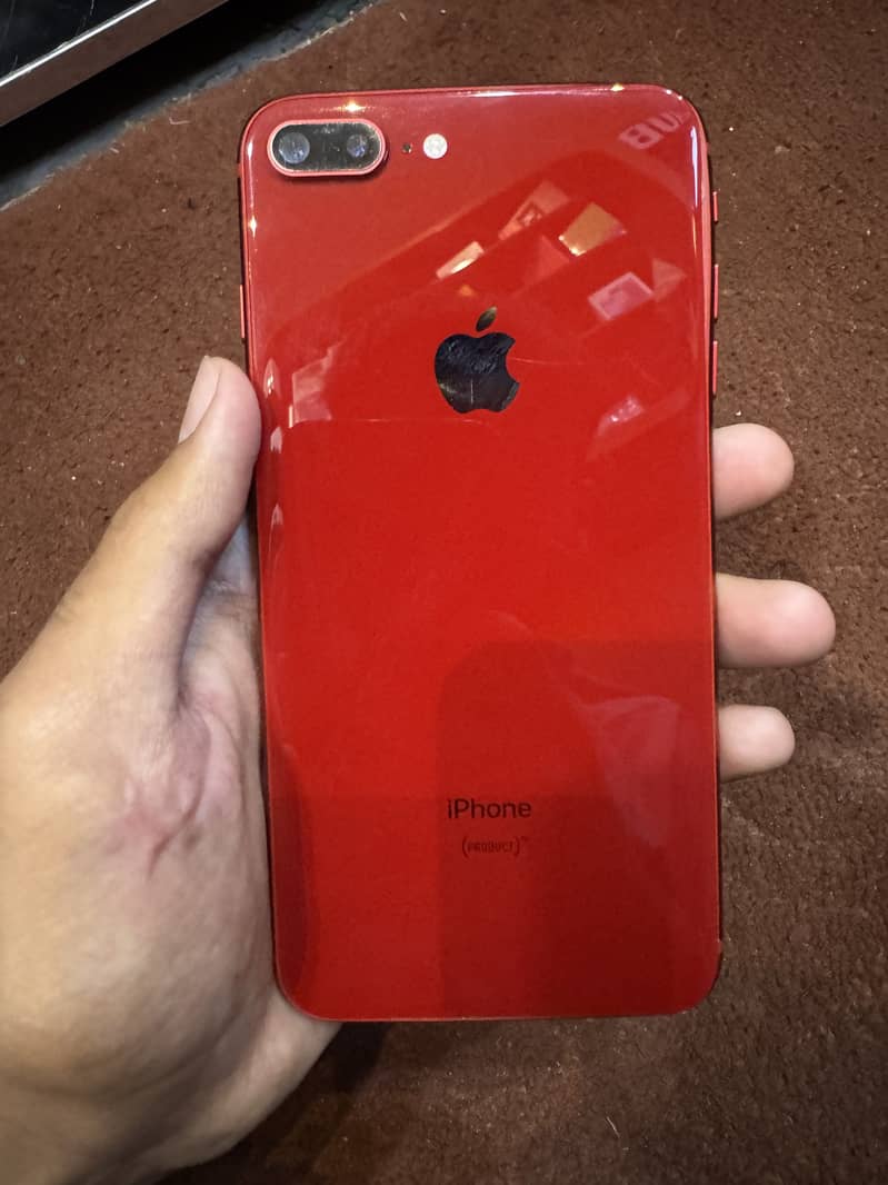 iPhone 8 Plus 0