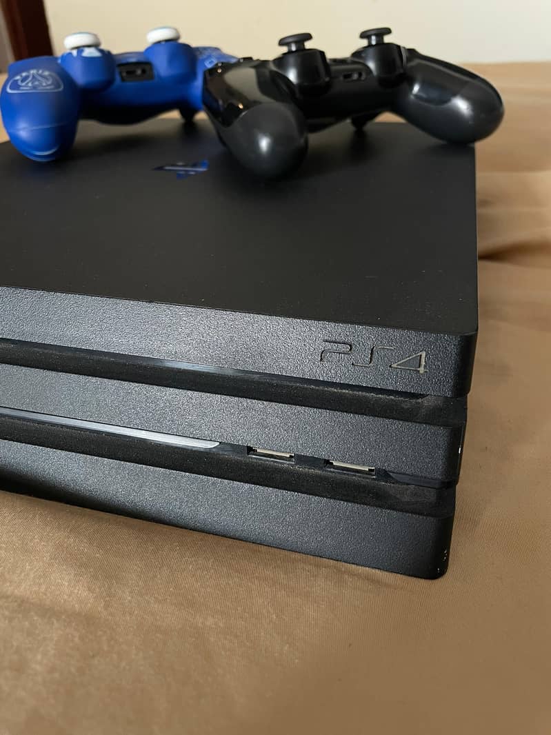 ps4 pro 1tb 0