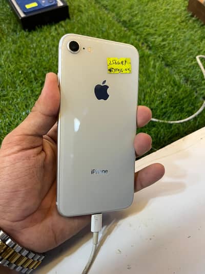 iphone 8 256GB  Exchange possible
