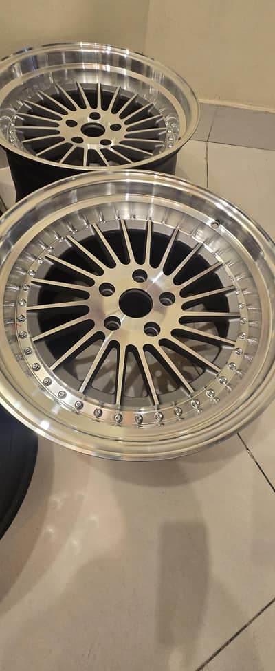 WOODBELL BEAUTIFUL 18" RIMS