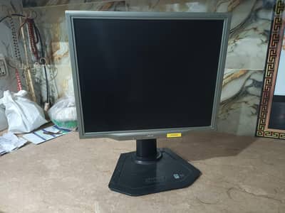 19 inch lcd