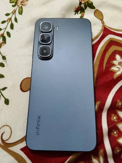 Infinix Hot 60i