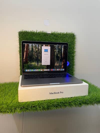 Apple MacBook pro 2020 latest machine