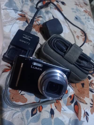 panasonic Lumix DMC-TZ9 12X Zoom