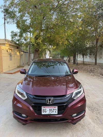 Honda Vezel Z 2014 – Premium Orange Interior | Excellent Condition