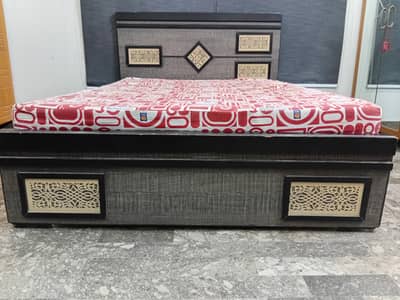 Premium High Quality Bed with Molty Foam Mattress