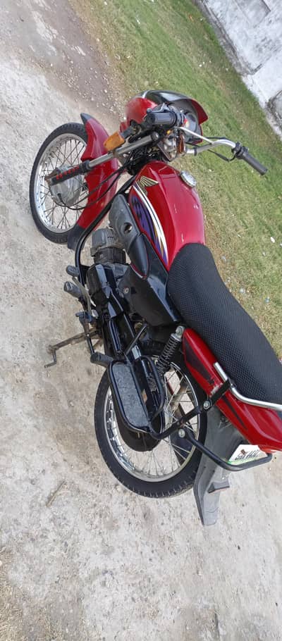 Honda pridor 2013 model 0333) 15/46/747