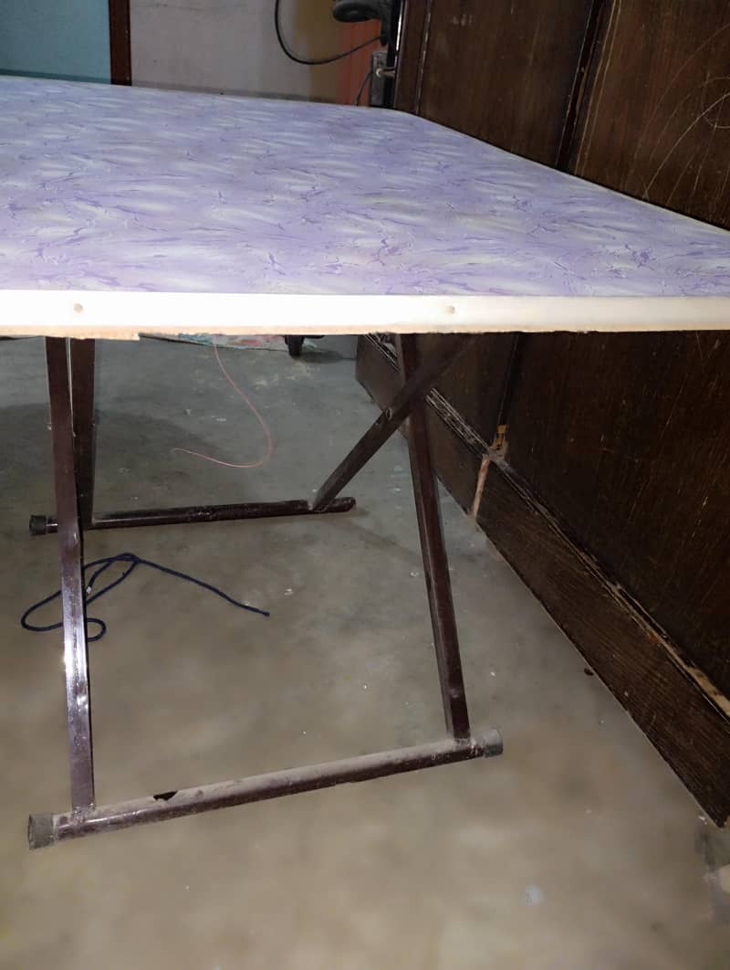 heavy foldable table 2