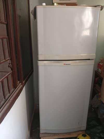 dawlance refrigerator